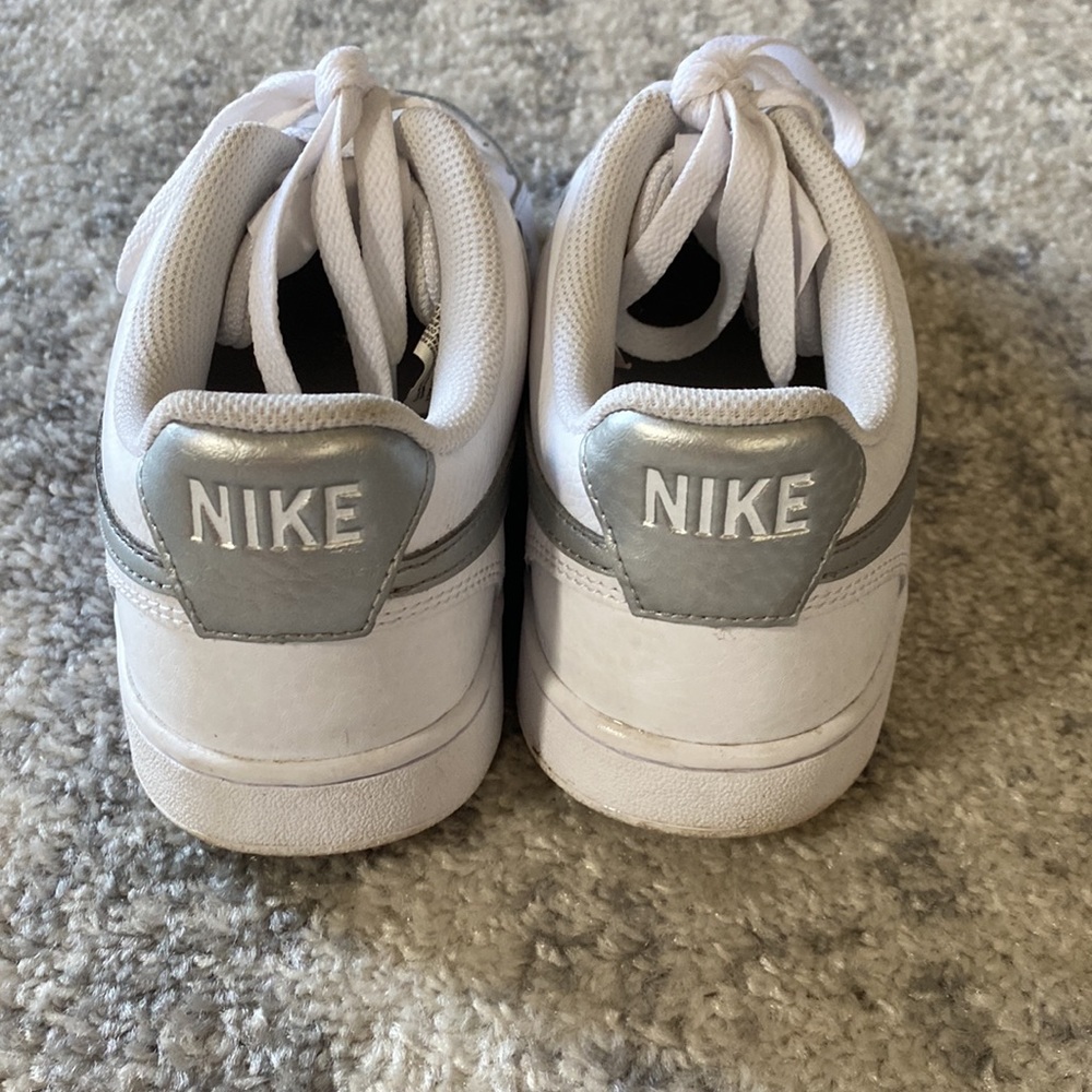 Womens Nike Court Vision Low Women’s Shoes - Picture 8 of 16
